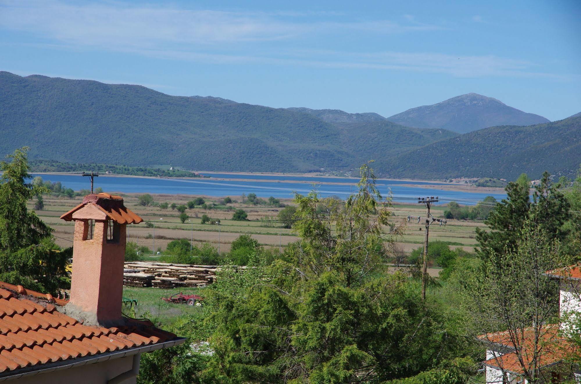 Villa Platythea ภายนอก รูปภาพ
